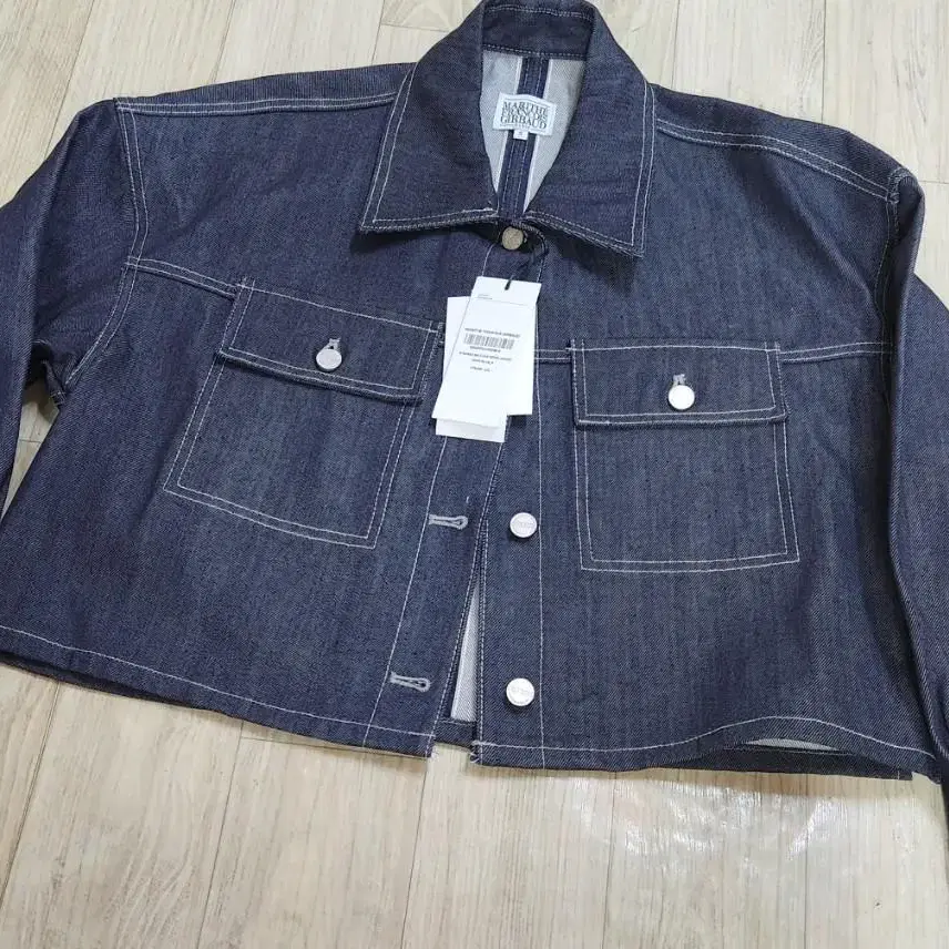 (새상품) 마리떼 W BOSSA SELVAGE DENIM JACKET