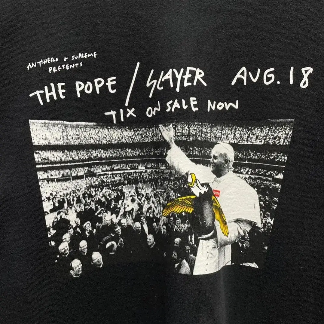 16ss supreme 슈프림 x 안티히어로 Pope Crewneck