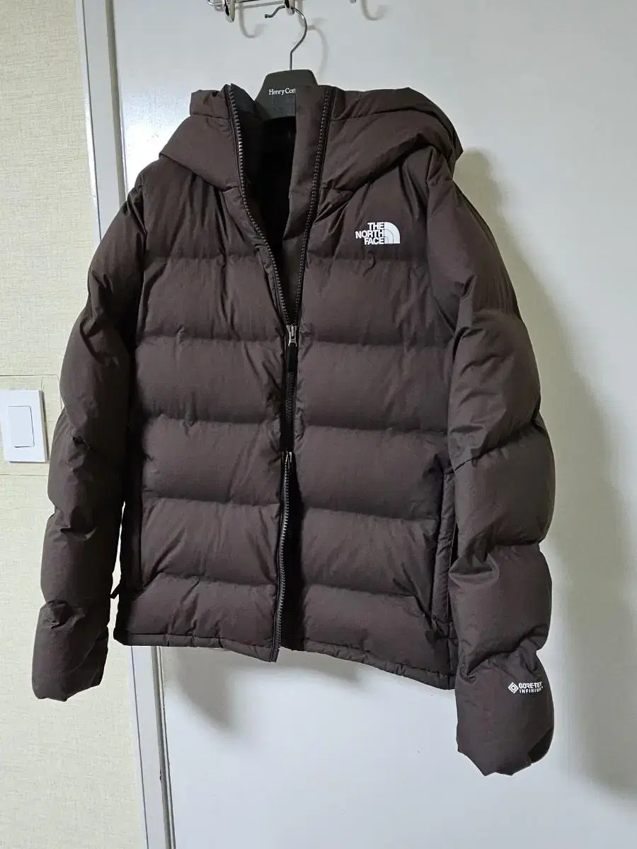 This is the Japanese version of The North Face's belayer padding.