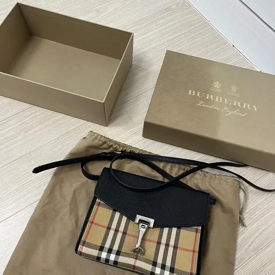 버버리 burberry 백