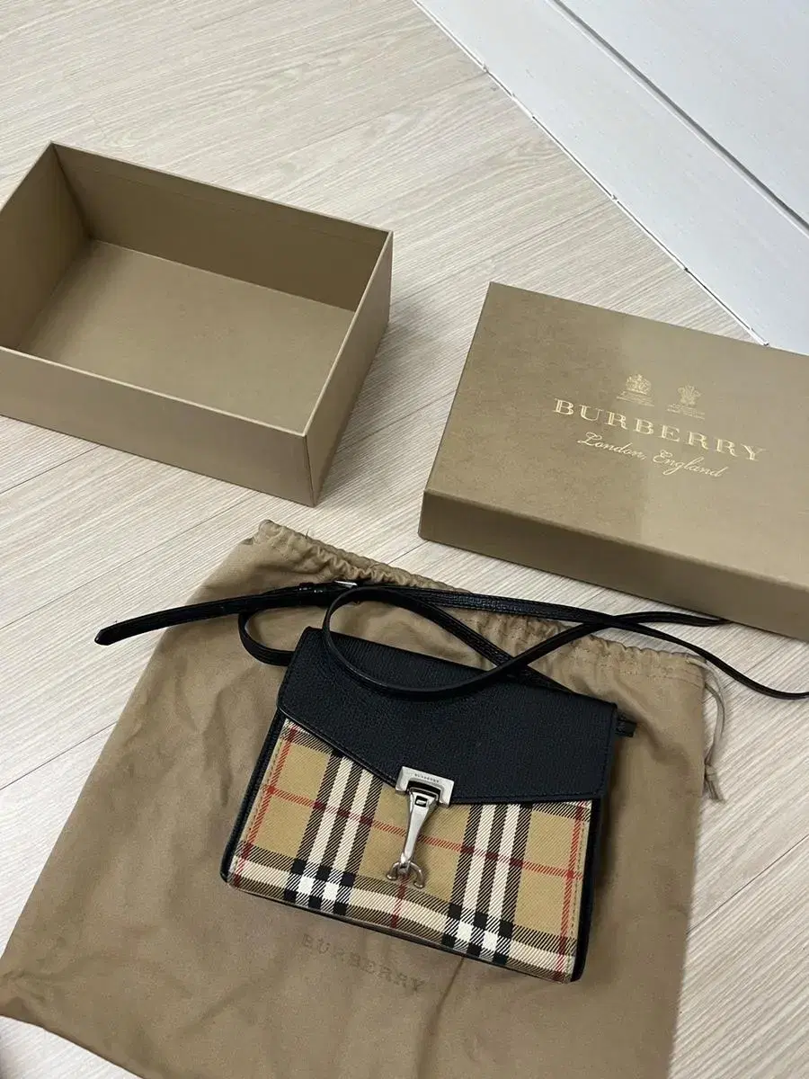 버버리 burberry 백