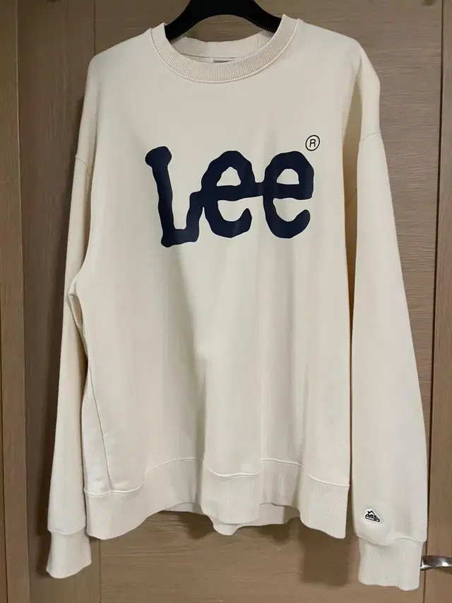 Lee 롱슬리브