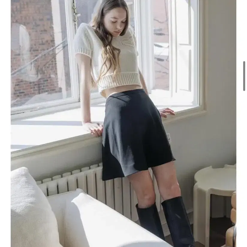 타낫 t/t Flare skirt (블랙m)