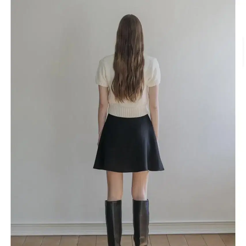 타낫 t/t Flare skirt (블랙m)