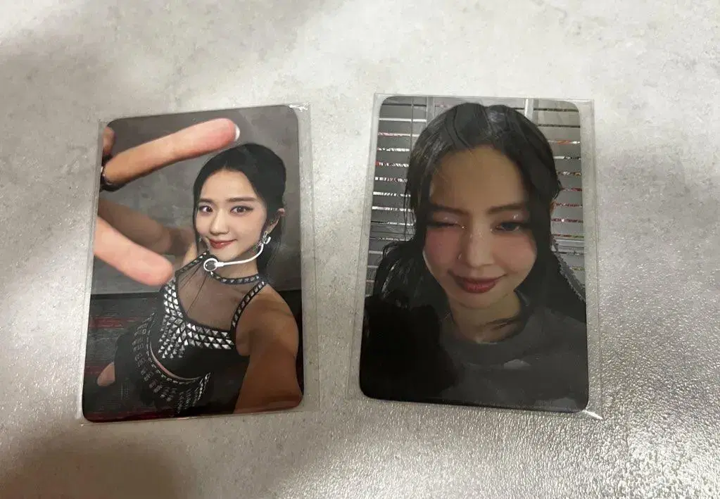 Black Pink Bon Pink Concert ld photocard sells