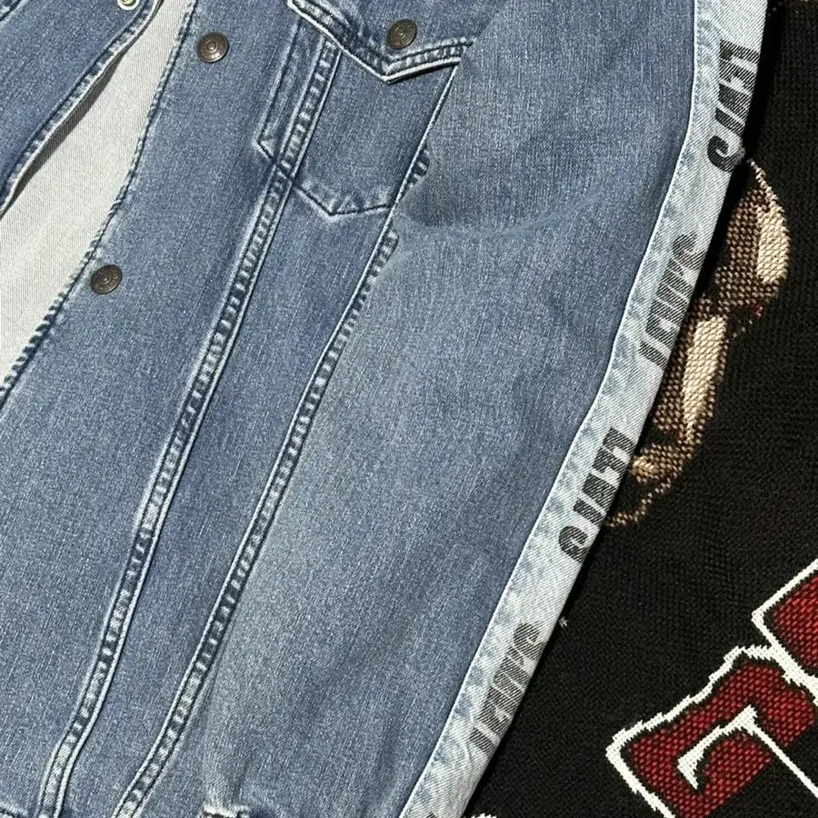 LEVIS SIDELINE DENIM JACKET