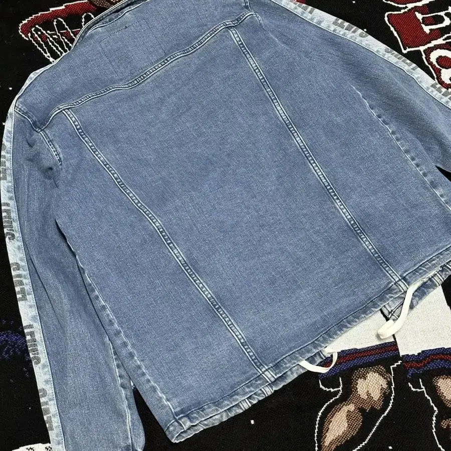 LEVIS SIDELINE DENIM JACKET