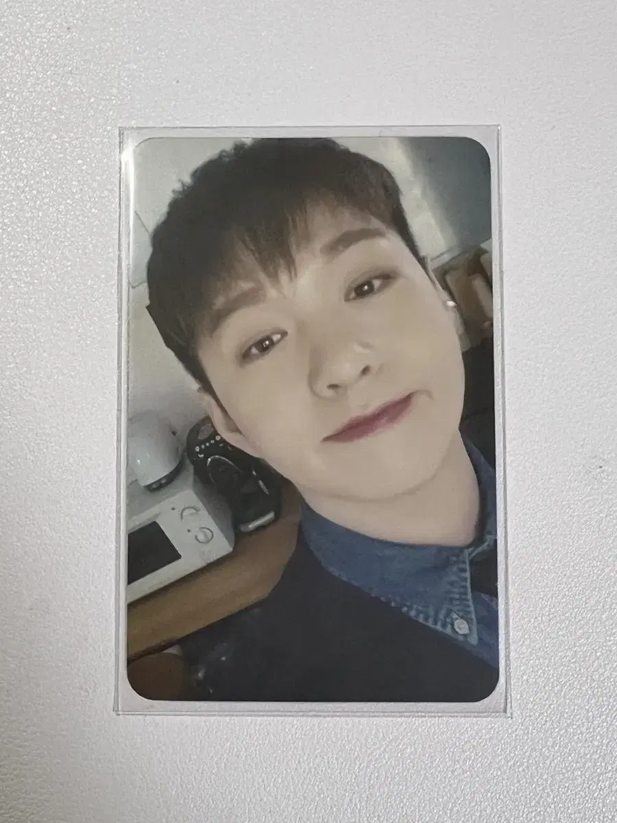 Lee Changsub 2021 season's greetings seasons greetings unreleased photocard btob photocard Photocard