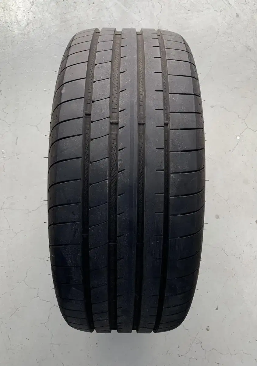 275/45R21 중고T