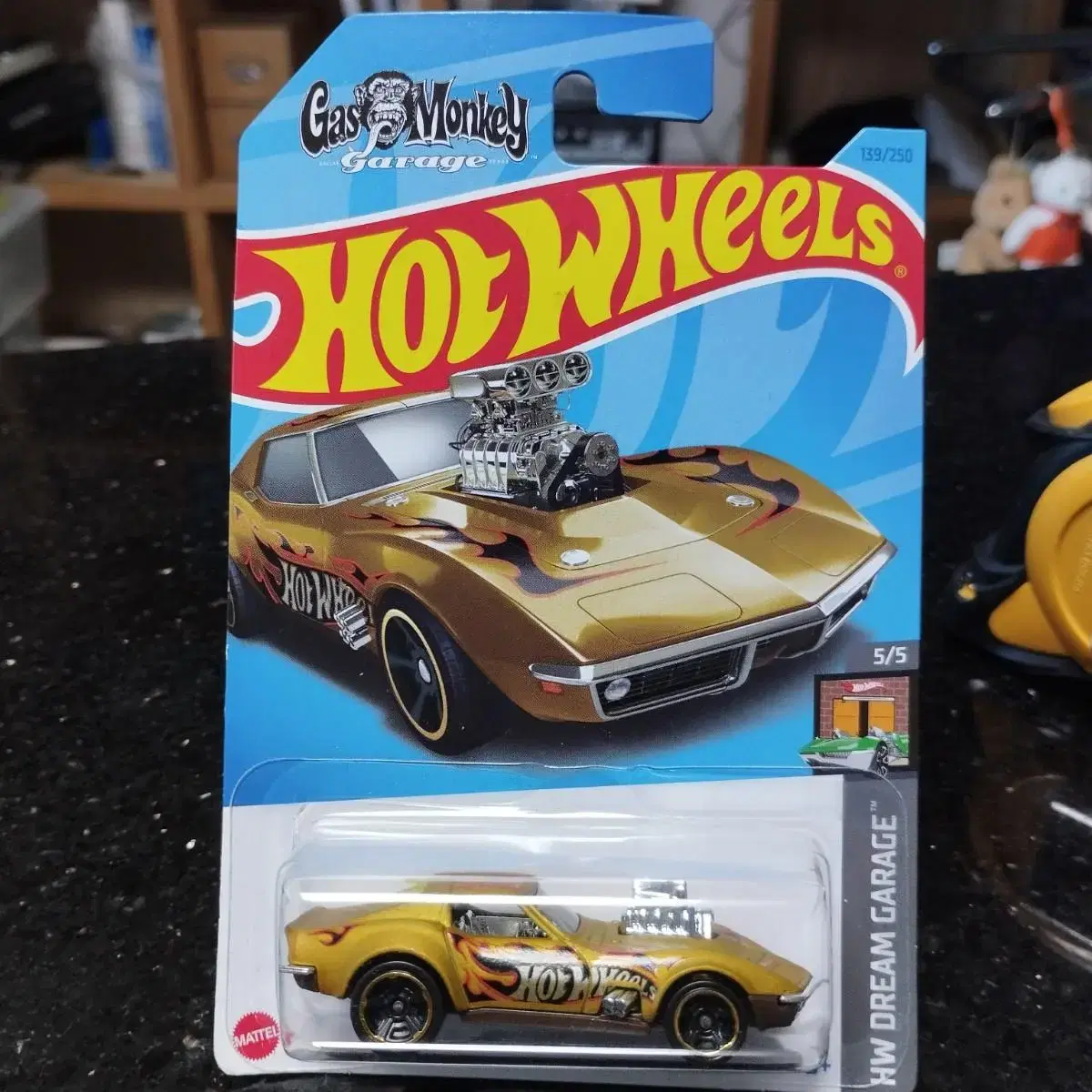 미니카 Hot Wheels 68년형 gas monkey garage