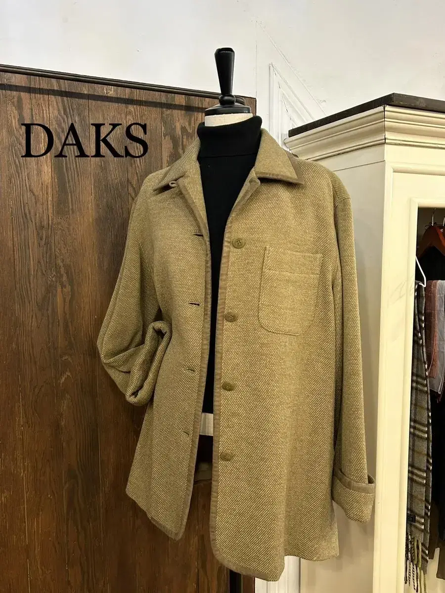 Daks genuine khaki shirt jacket