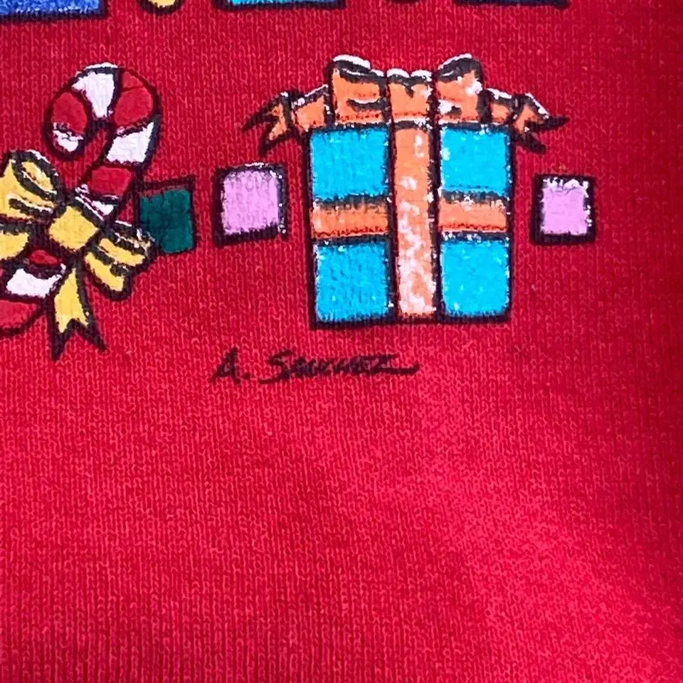 MERRY CHRISTMAS sweatshirt