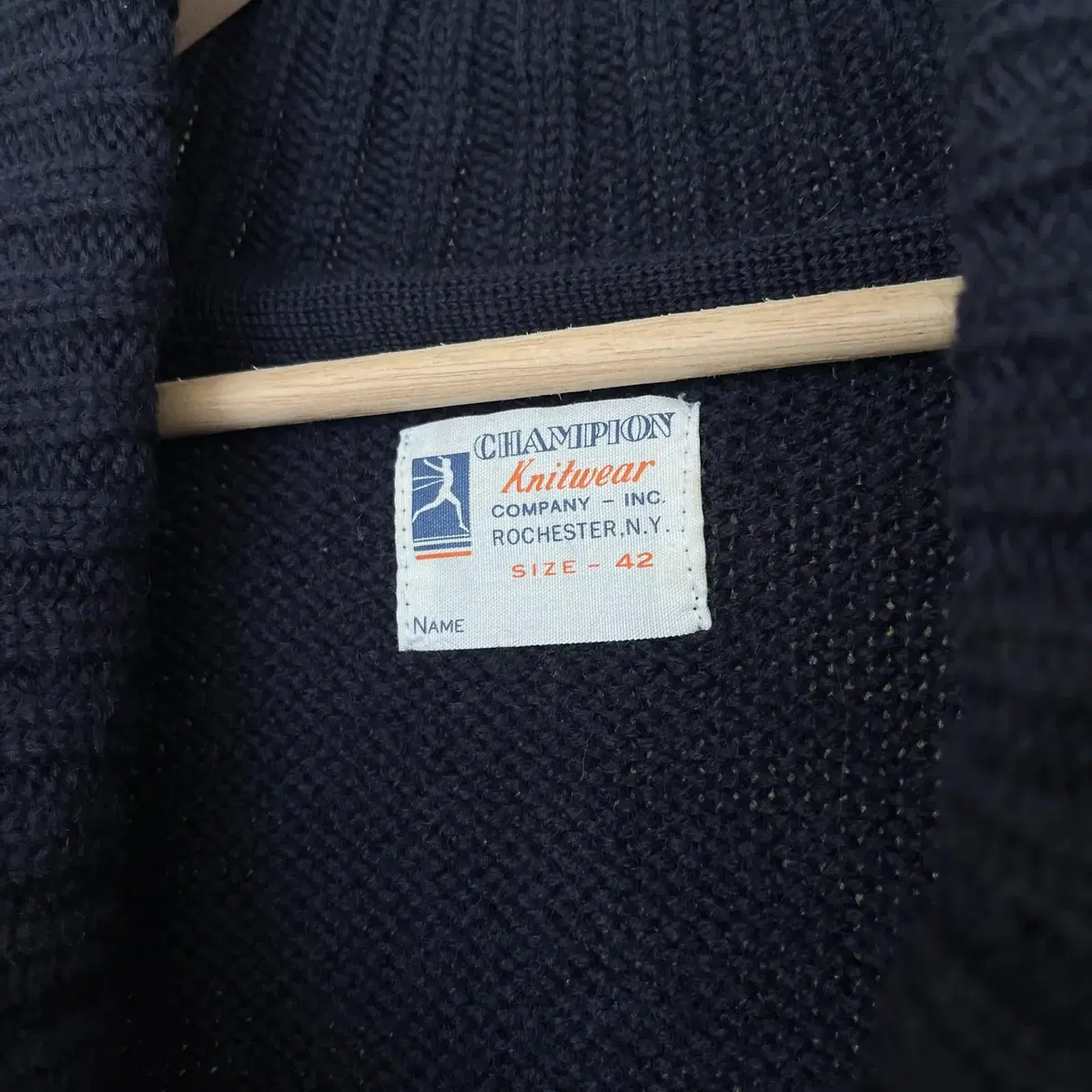 CHAMPION wool 100% cardigan