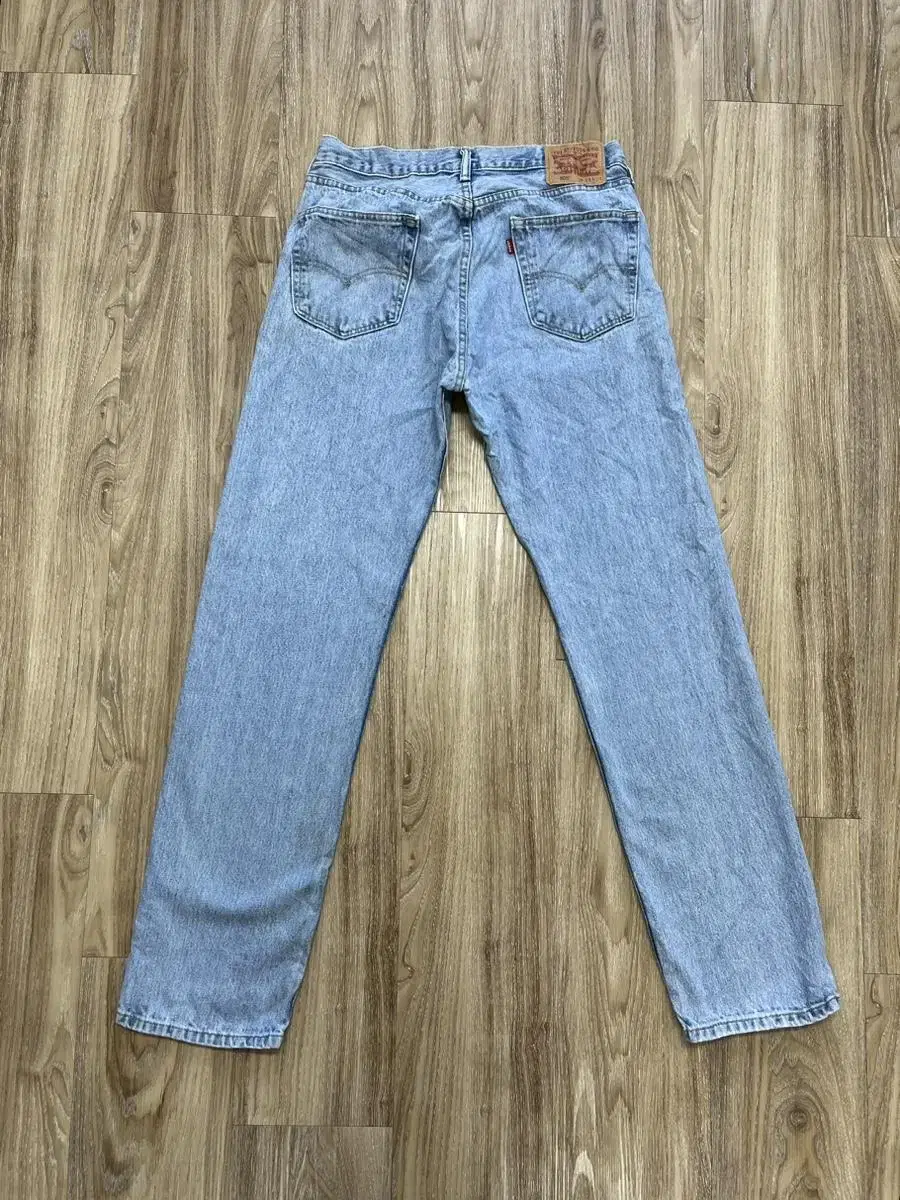 Levi's 505 Jeans 33