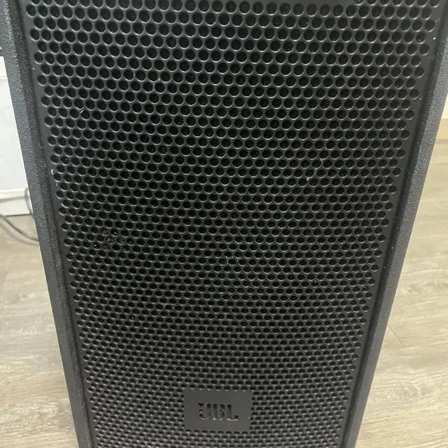 Jbl vp7210/95DP   1통 구매 봅니다