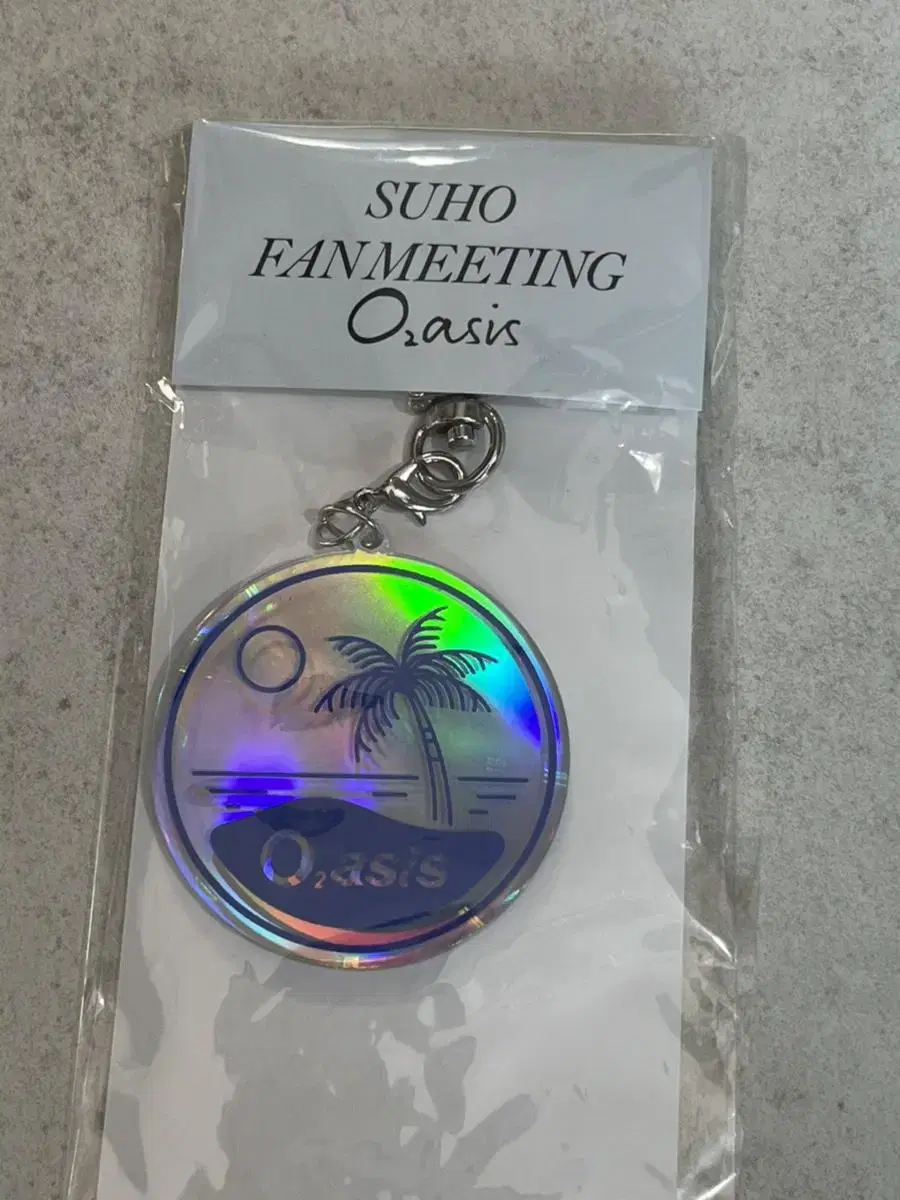 엑소 수호 O2asis 아크릴 키링 미개봉 exo suho keyring