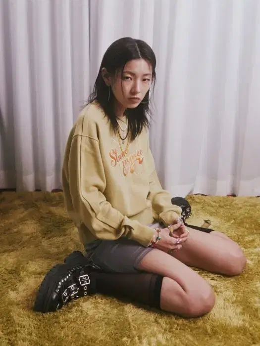 (급처) 스텀피니 NEEDLE DOODLE SWEATSHIRT LIME