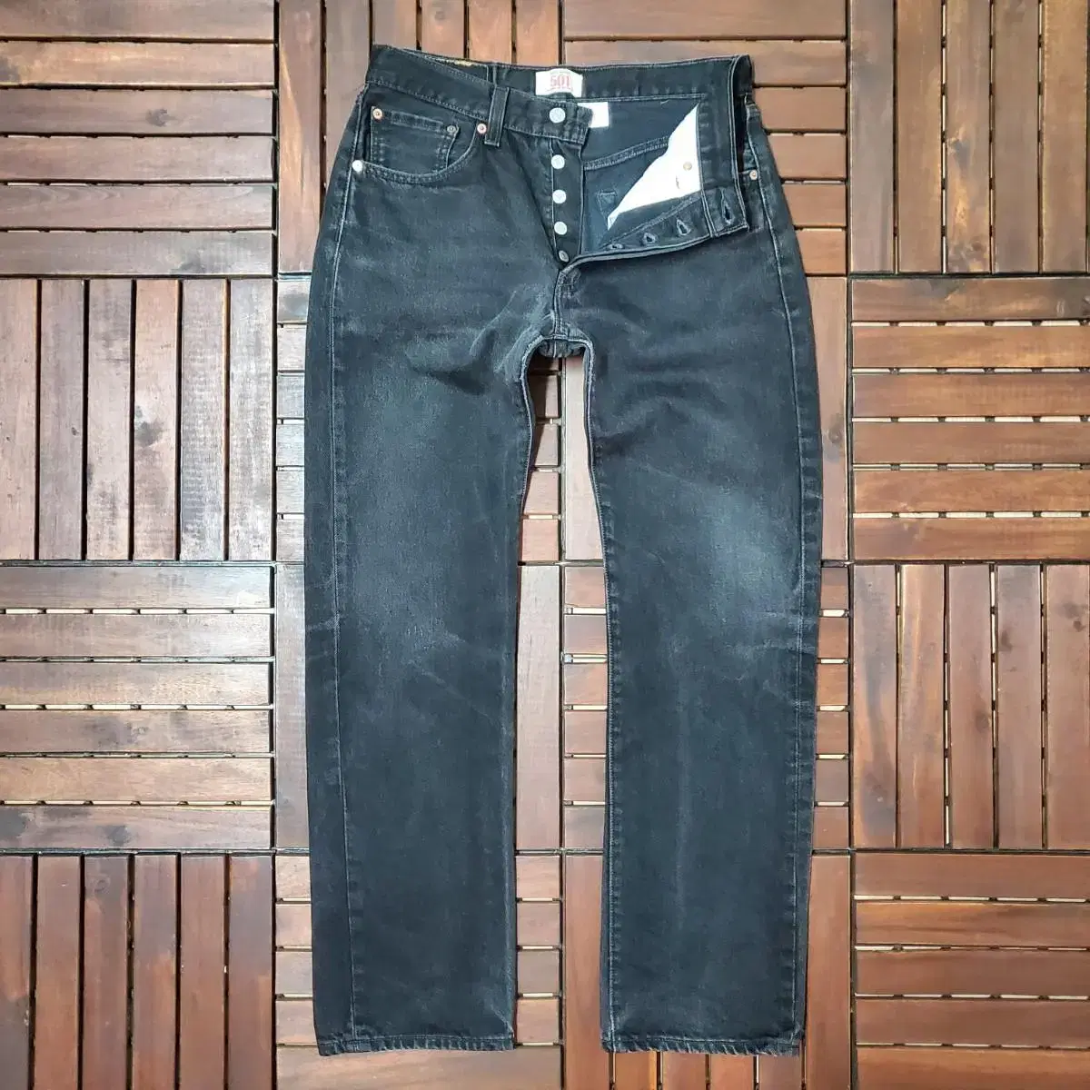 00s Levis 501 (32 inch) made in Egypt