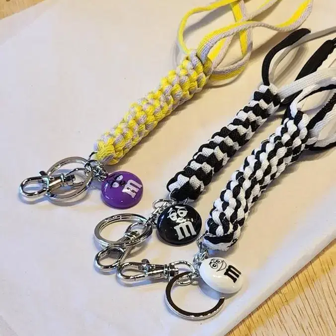 LANYARD KEYCHAIN-SHOELACE_ 랜야드 키체인 -슈레이스