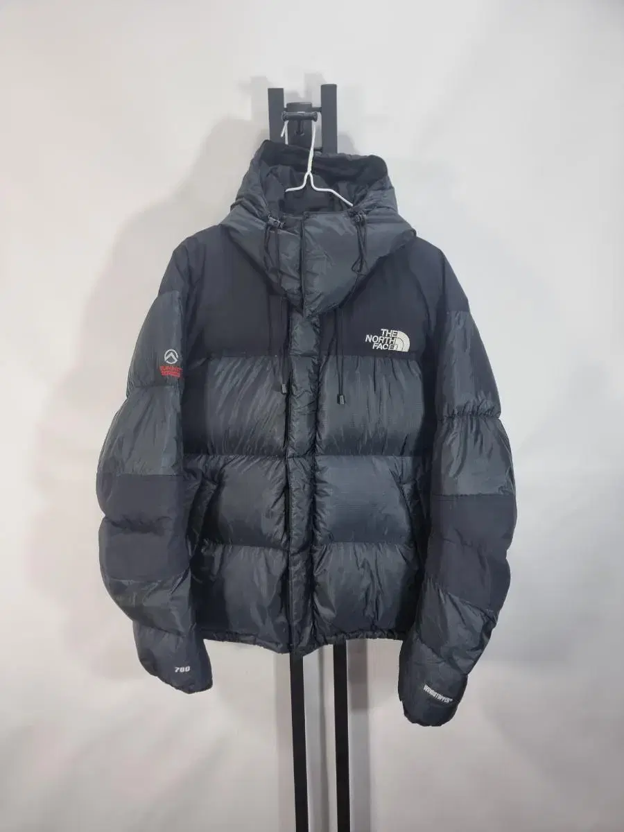 The North Face Padded Summit Dryloft L