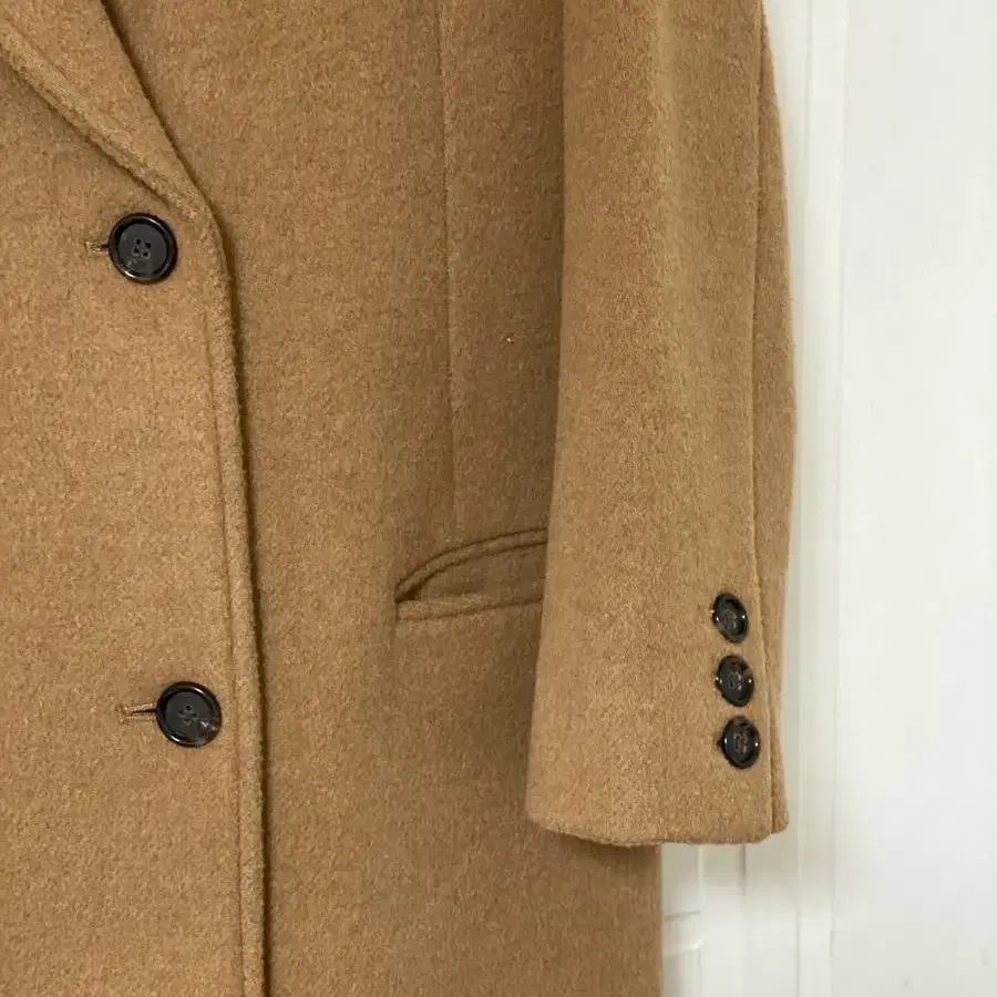 모데스트무드 Camel Woody Coat