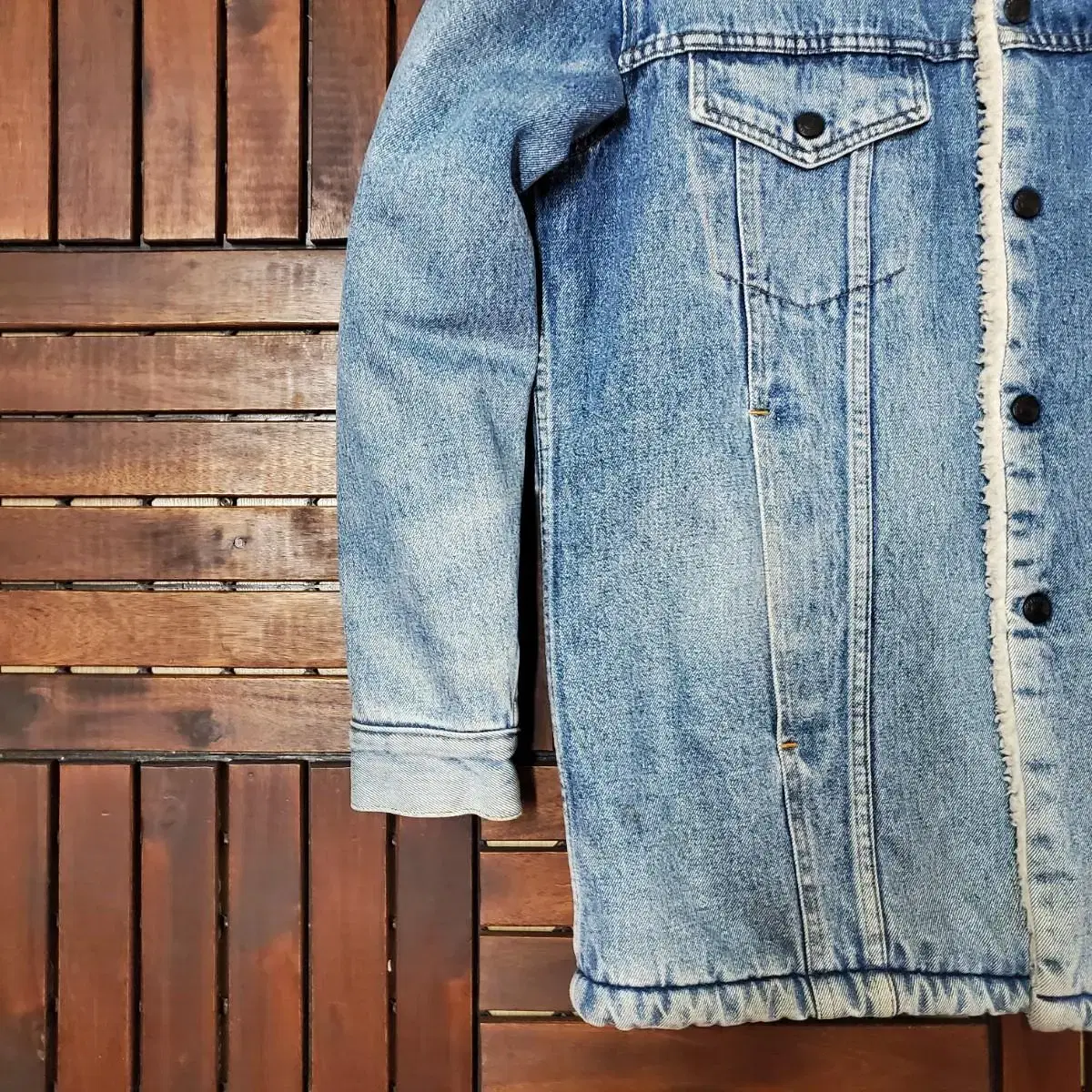 80s Levis long sherpa trucker jacket