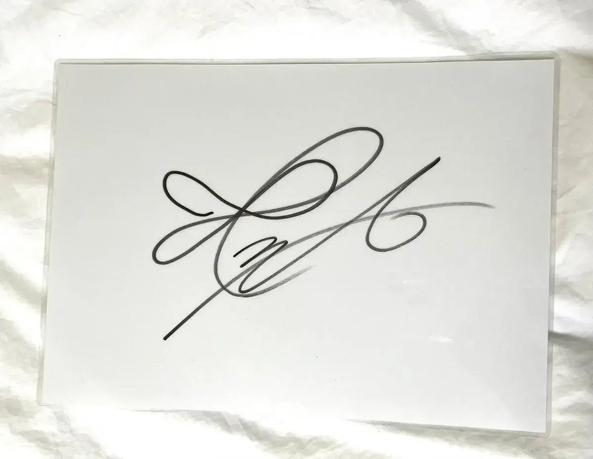 BTS v autographed wts