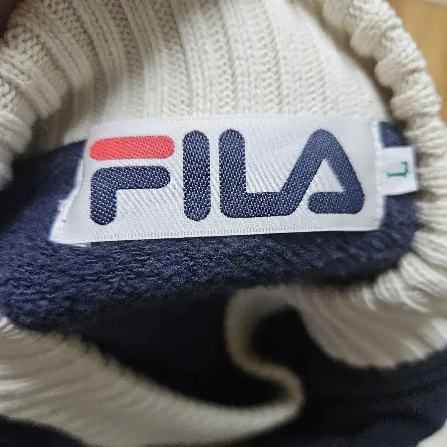 Fila 맨투맨