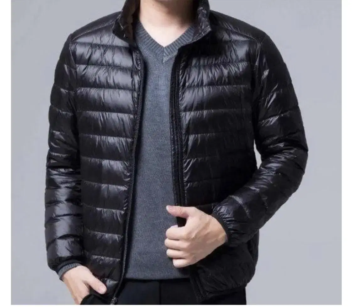 Men's lightweight padded jumper jacket funnel neck