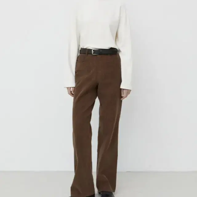 NOTIA 노티아 CORDUROY PANTS 코듀로이 팬츠판매