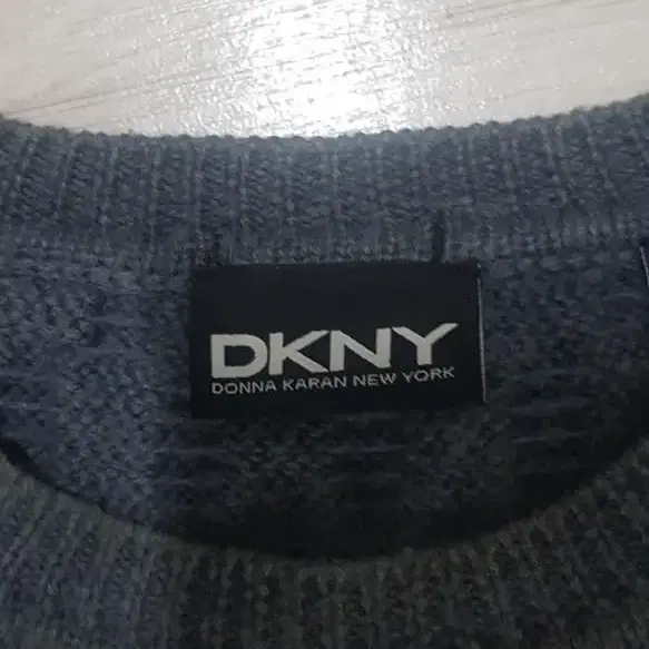 [DKNY]라운드 니트 S 가단53cm총장68 cm