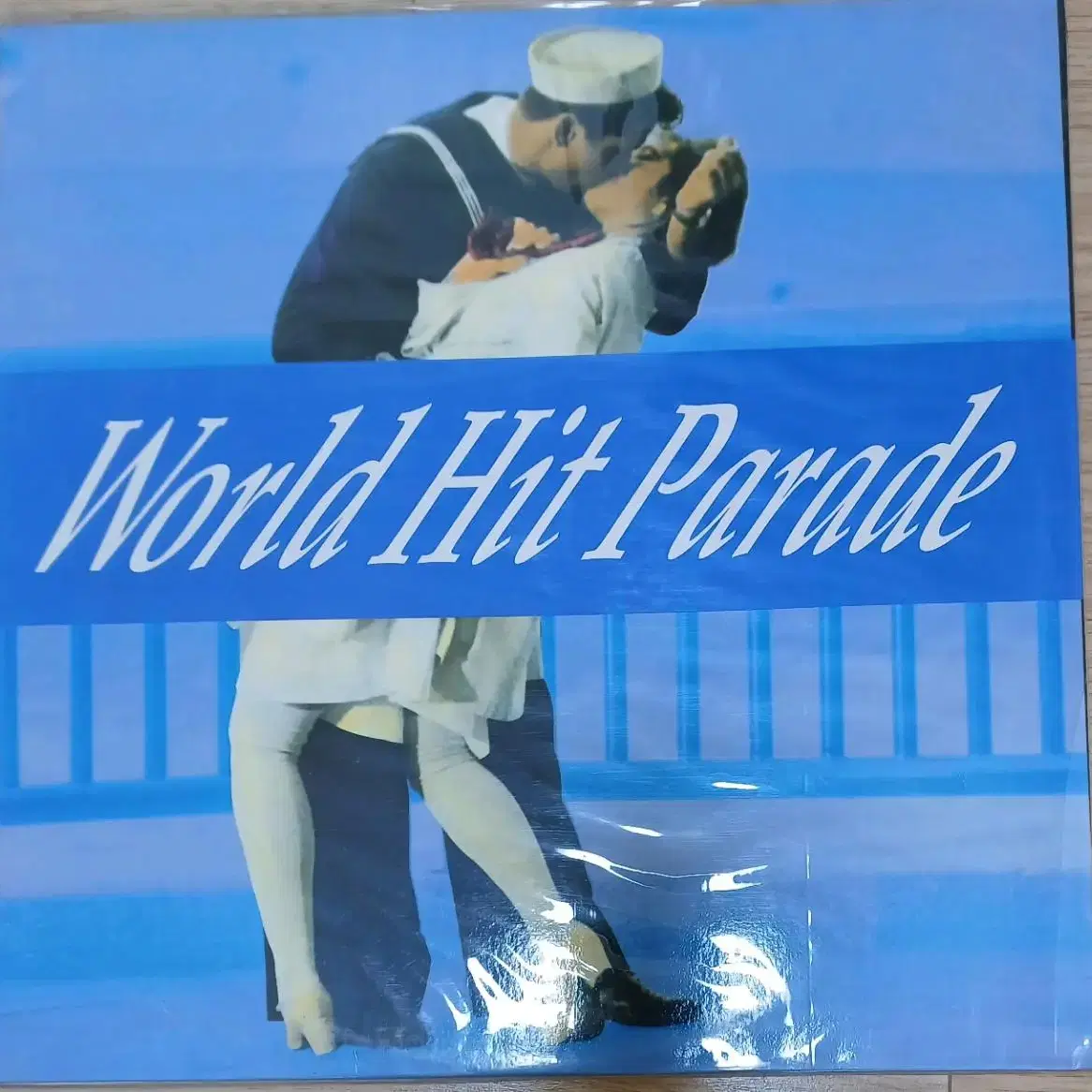 World HIT Parade LP MINT