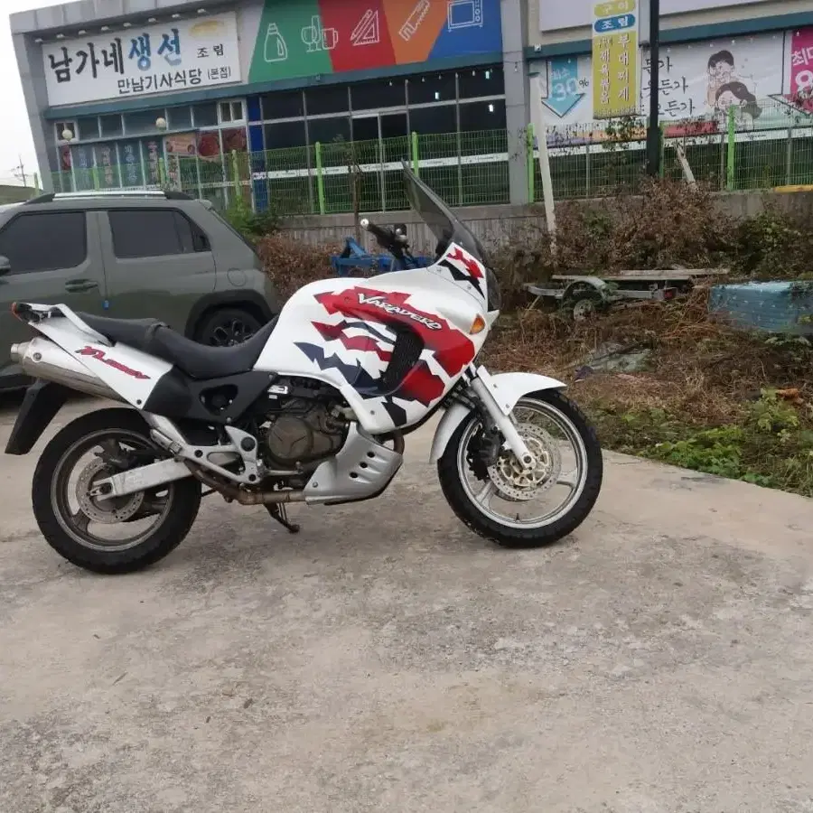 혼다 바라대로 팝니다 1000cc XL1000v 초휘귀레어템