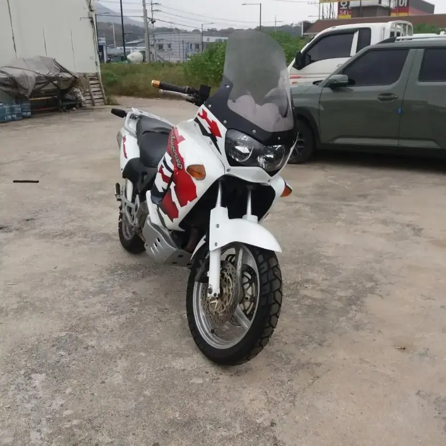 혼다 바라대로 팝니다 1000cc XL1000v 초휘귀레어템