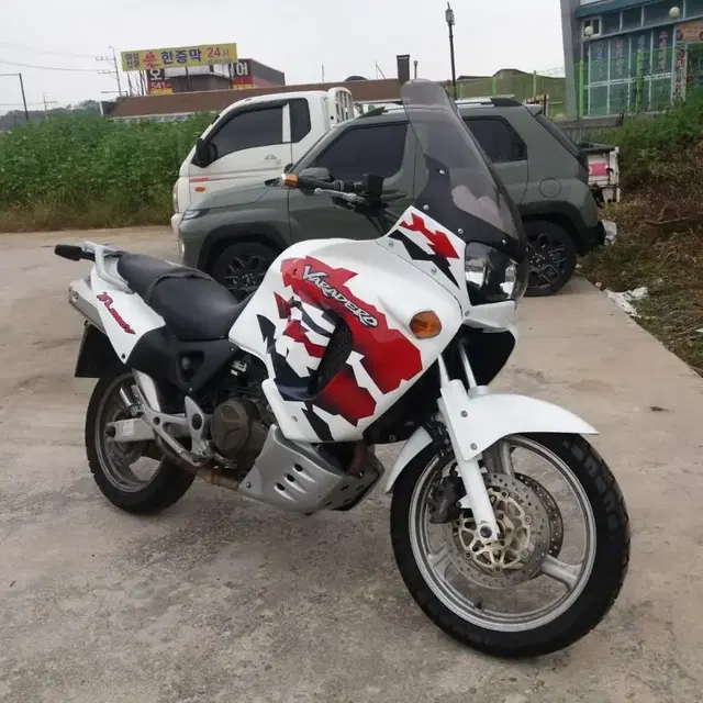 혼다 바라대로 팝니다 1000cc XL1000v 초휘귀레어템