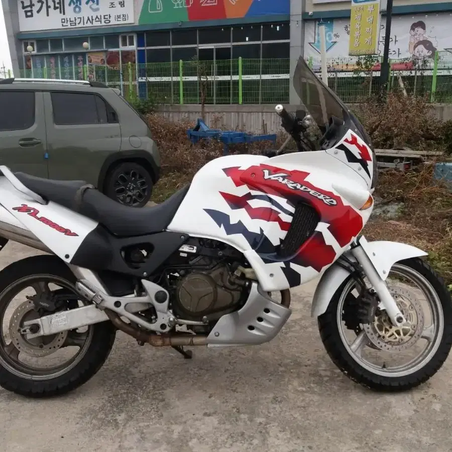 혼다 바라대로 팝니다 1000cc XL1000v 초휘귀레어템