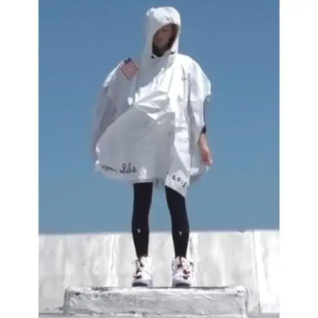 Nike x tomsachs poncho