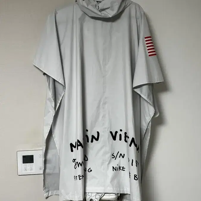 Nike x tomsachs poncho