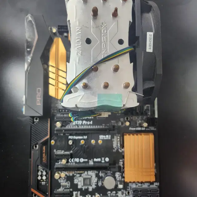 ASROCK Z170 PRO4 + I5 2500 보드와 CPU 팝니다.