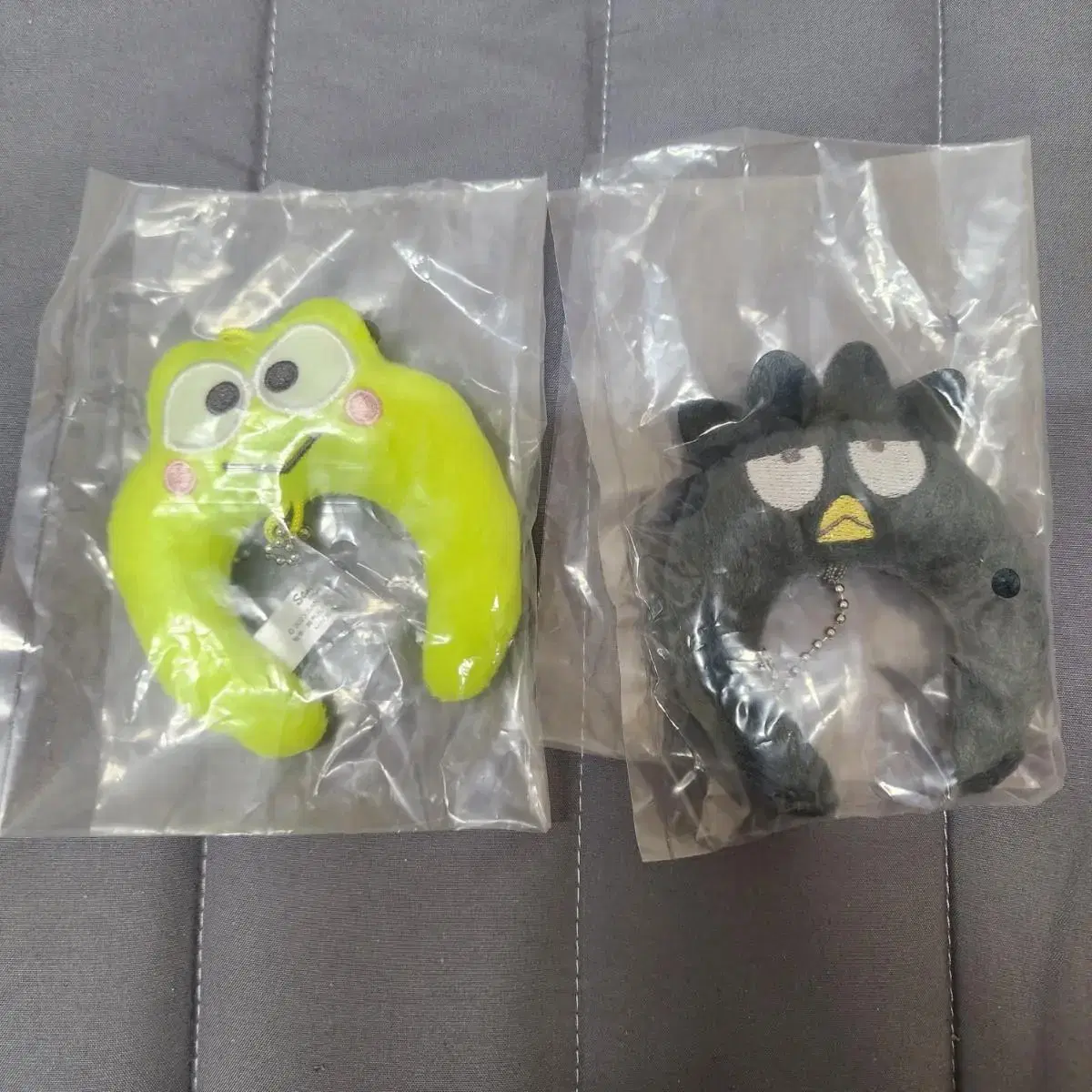 Japan Sanrio Random Mini Kachusa Keroppi, Bad Batsumaru Wts.