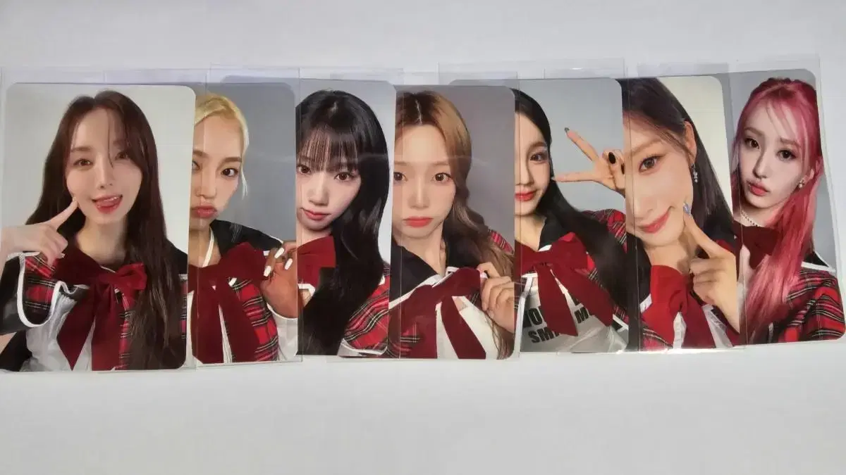 el7z up unreleased photocard set palm makestar