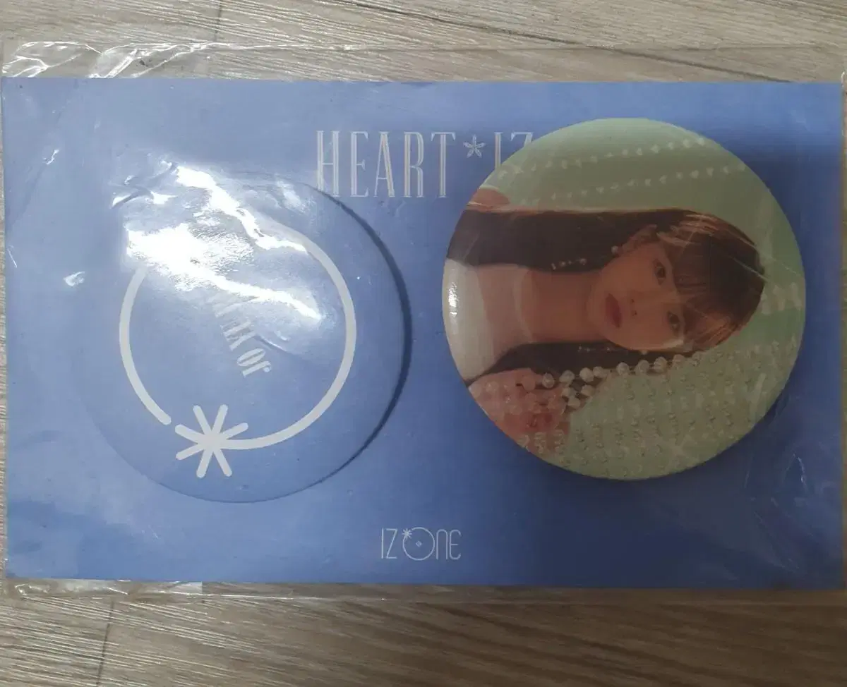 IZONE iz*one yuri Badges