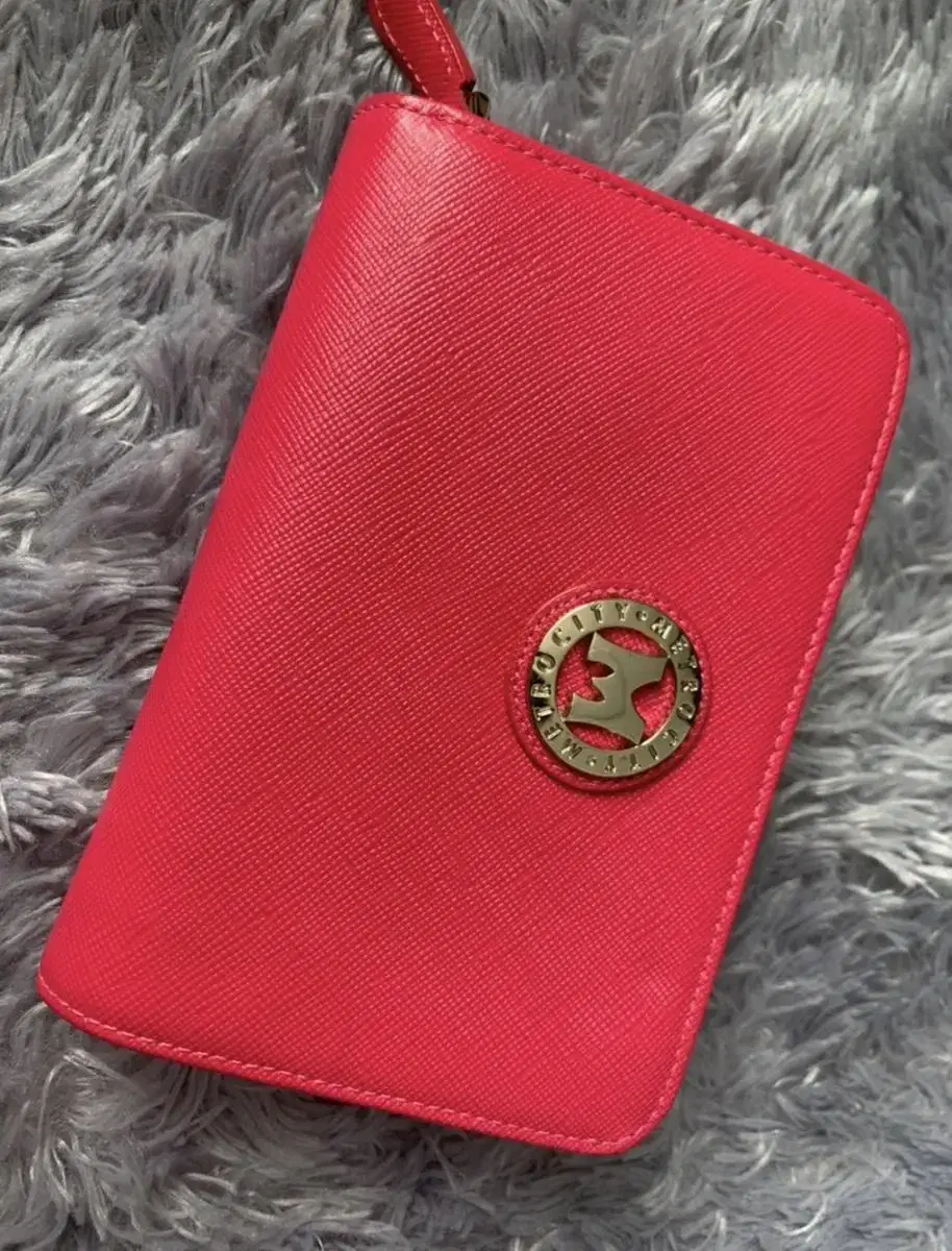 Metro City Pink Medium Wallet