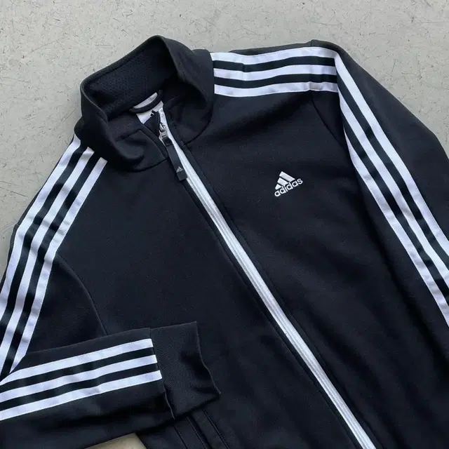 adidas 아디다스 트랙탑 블랙