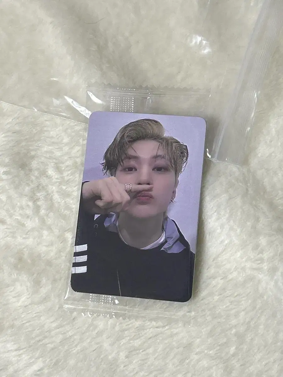 zb1 meltingpoint ktwon4u nosy seok matthew photocard