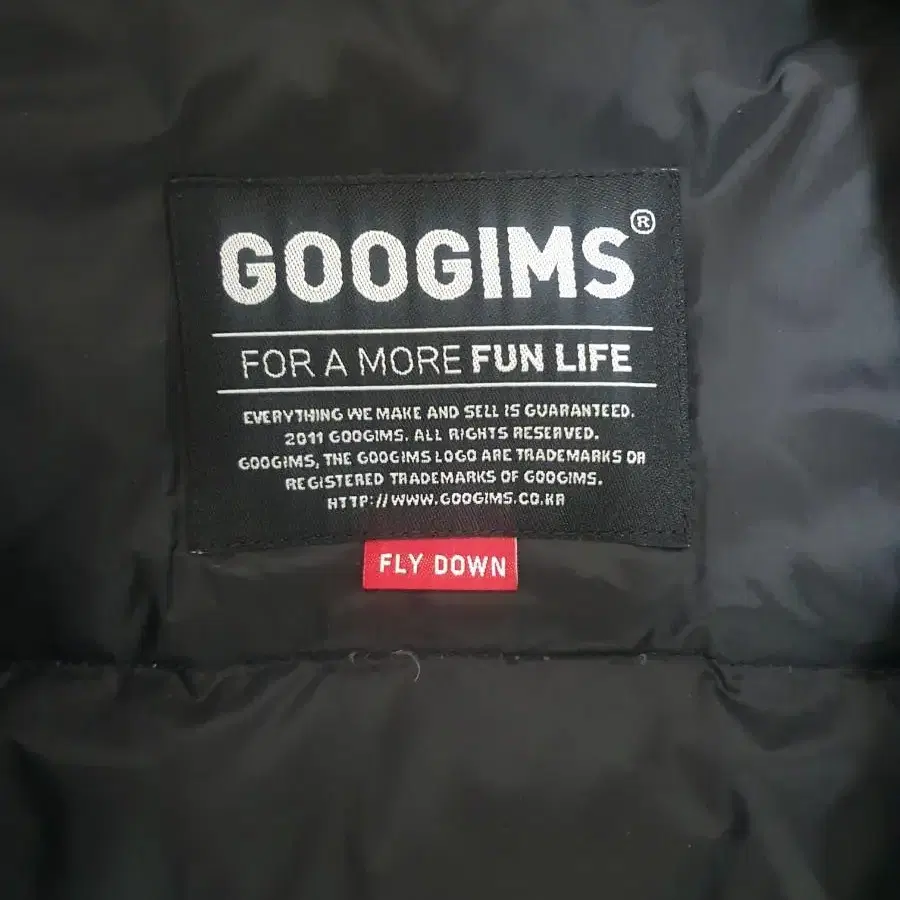 구김스(GOOGIMS) 맥코트 오리털 패딩