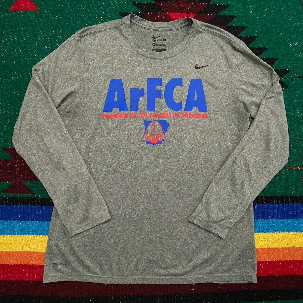 USAVintage Nike Sports Long Sleeve Tee