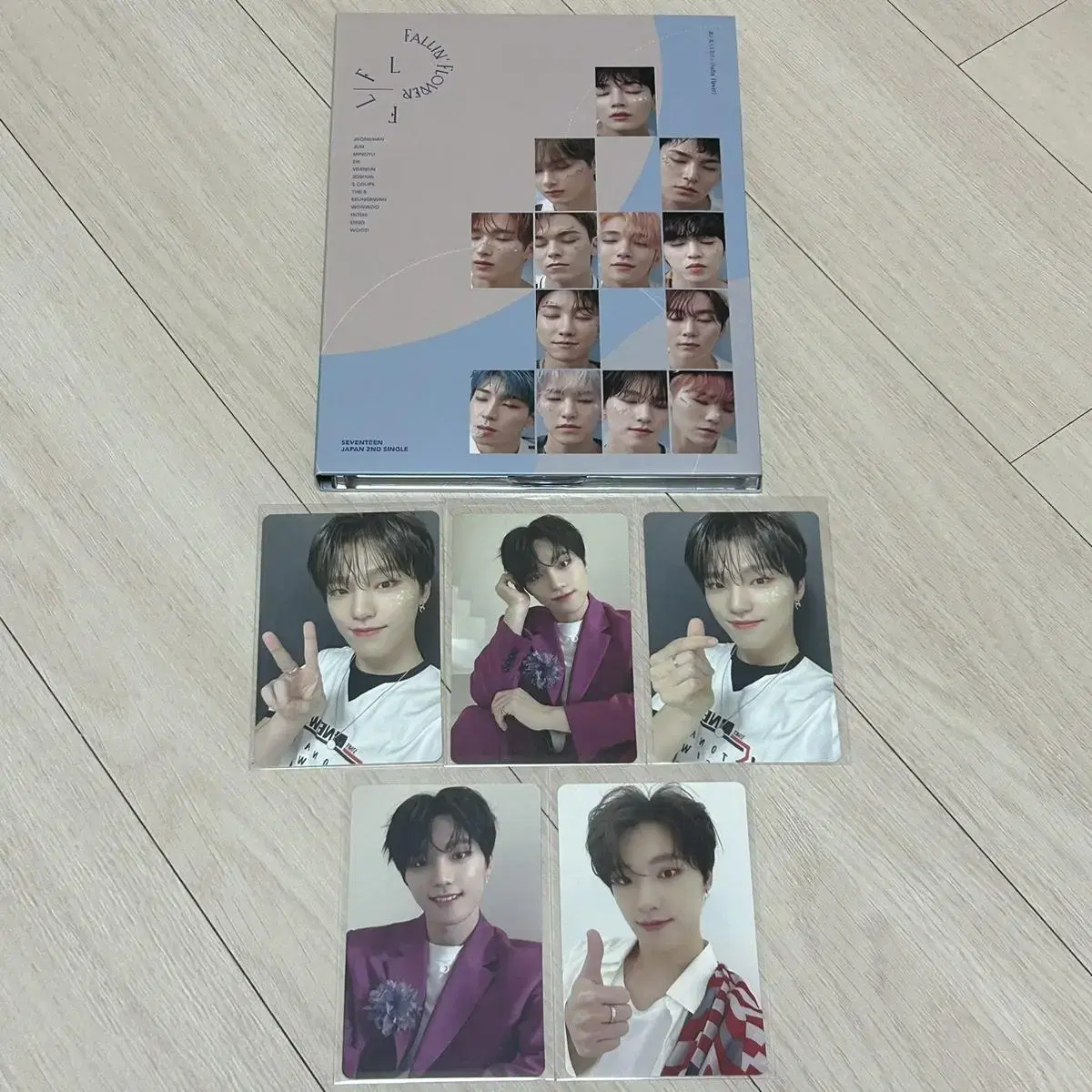 Seventeen dino sells japan album + photocard bulk 