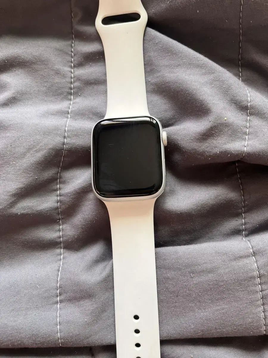 Apple Watch SE 44mm GPS+Cellu lar