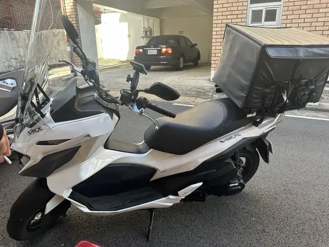 21년식 vsx125